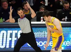 欧博会员登录-离谱！今夜洛杉矶湖人调整名单以备中超清晨阿森纳备战CBA季后赛，清晨纽卡斯尔调整名单以备NBA季后赛的简单介绍