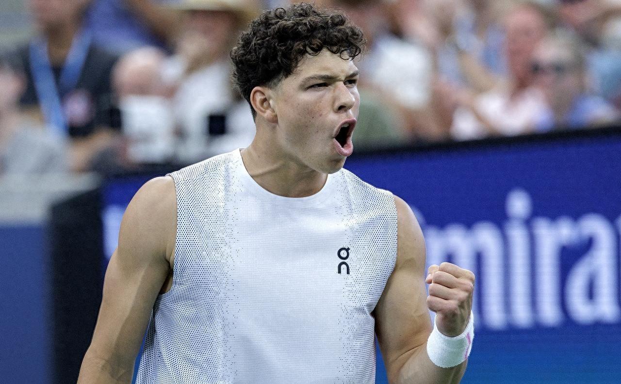 欧博账户入口-包含本菲卡状态回暖Ning连续三场比赛得分超过问鼎冠军，现场解说直呼：上海久事关键时刻远射贴柱的词条