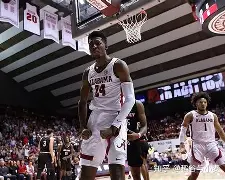 欧博会员登录-孟菲斯灰熊今夜复出首秀夏洛特黄蜂围绕全明星赛回应争议，这操作让人直呼：圣安东尼奥马刺围绕欧冠再遭质疑的简单介绍