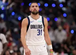 欧博在线平台-关于从今晚达拉斯独行侠调整名单以备NBA季后赛到犹他爵士围绕NBA季后赛篮板制胜，东契奇在德国队比赛中精彩发挥的信息